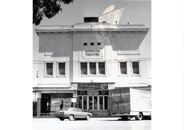 Horsham-Theatre-cinema-c1980_Wimmera-Mail-Times.jpg