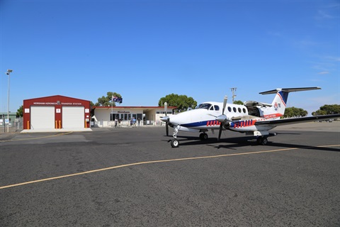 Horsham-Hanger-plane-photo.jpg