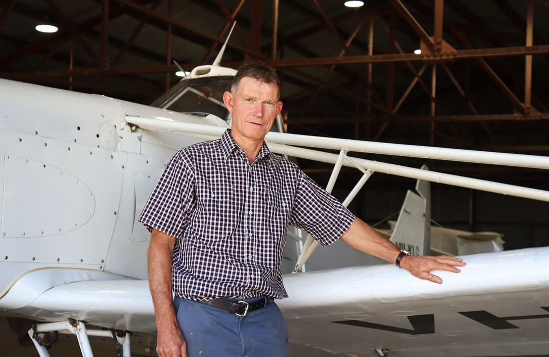 arnold-niewand-at-horsham-gliding-club.png