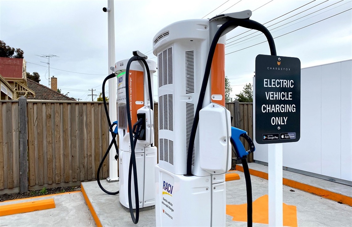 EV charging station Horsham - chargefox - electric vehicle - photo Hannah French.jpg