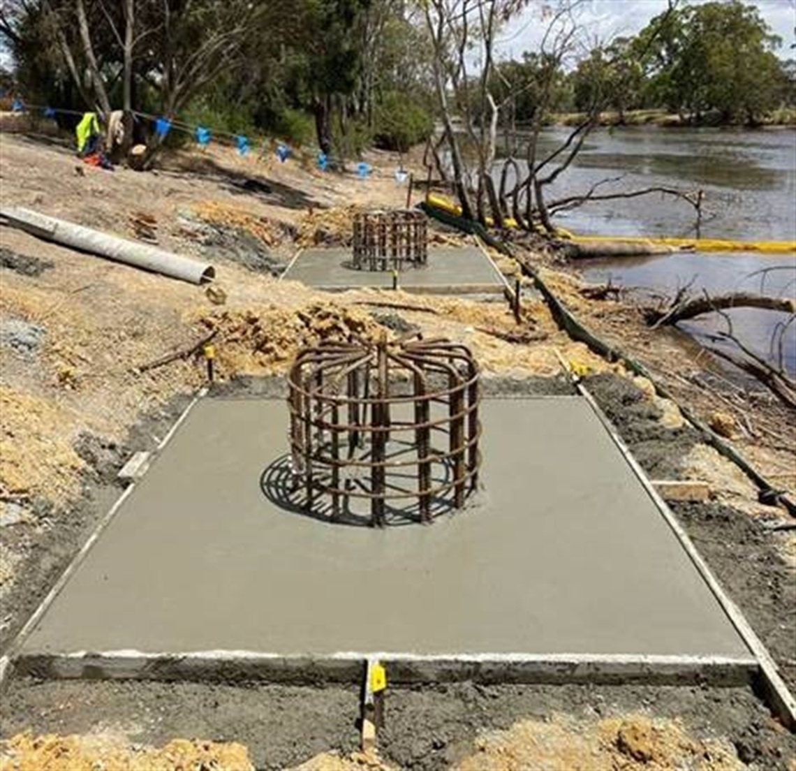 Hamilton Street Bridge footings.jpg