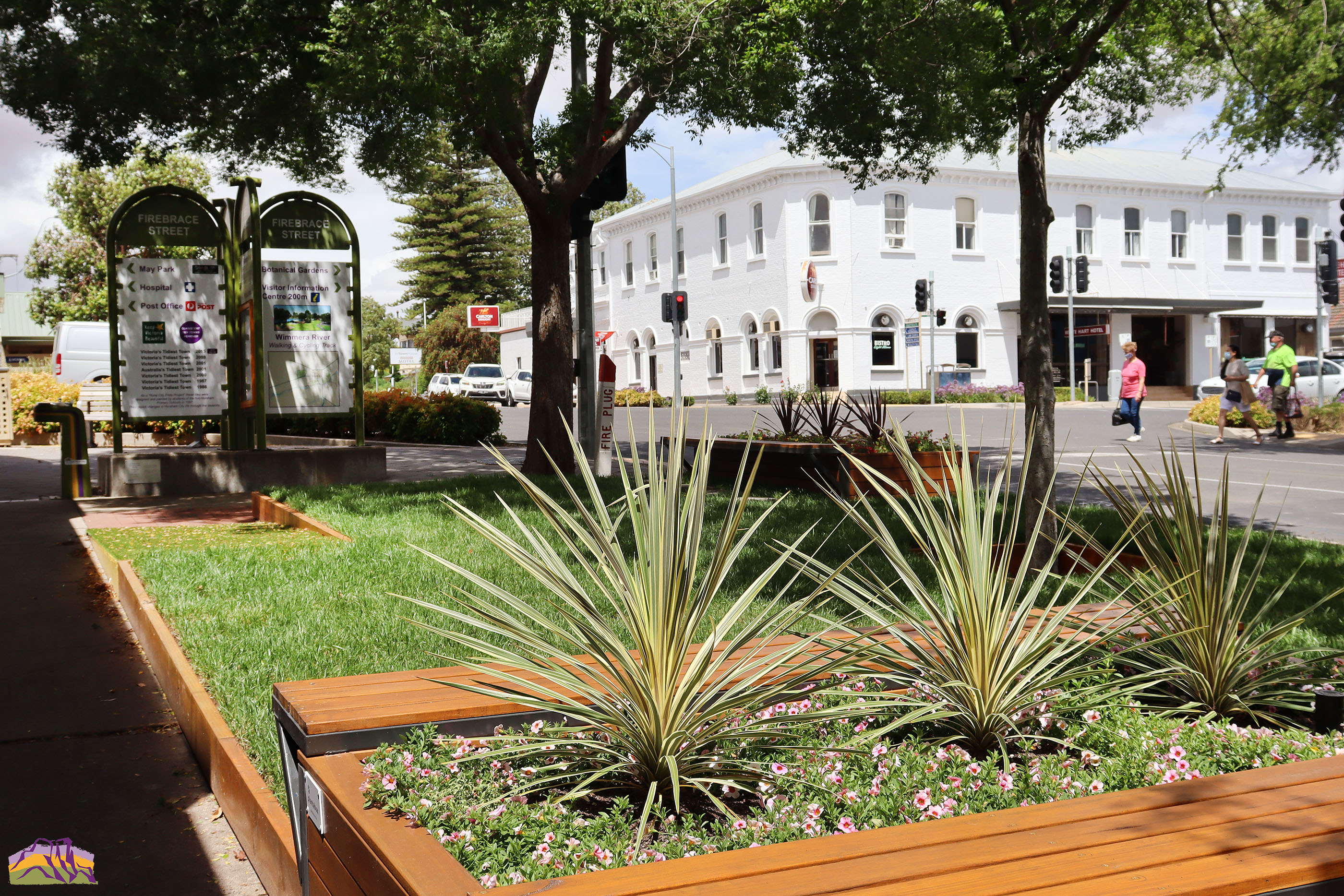 Pop Up Park Roberts Ave