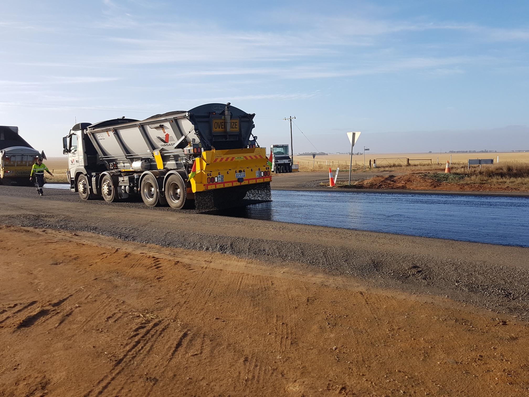 Wail Kalkee Road being sealed.jpg