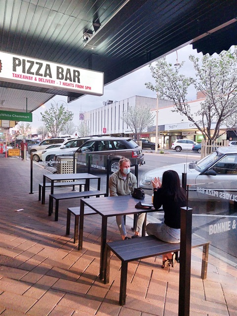 Pizza Bar outdoor dining.jpg